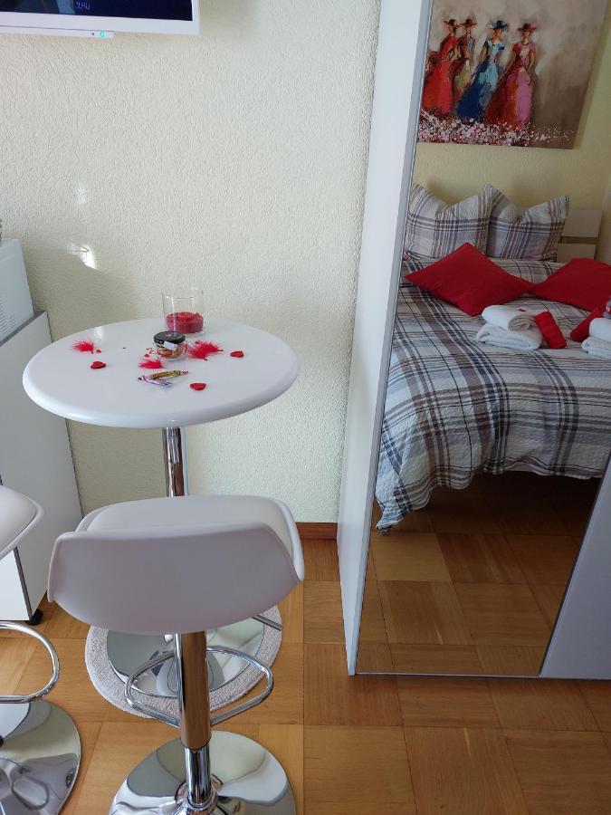 בלמון-סור-לוזאן Joli Studio Avec Terrasse Et Vue Exclusivement Pour Non Fumeurs מראה חיצוני תמונה